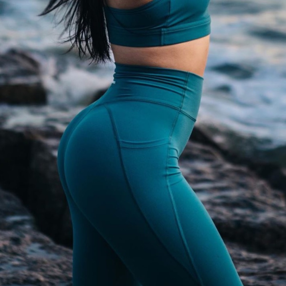 Alphalete Alphalux leggings